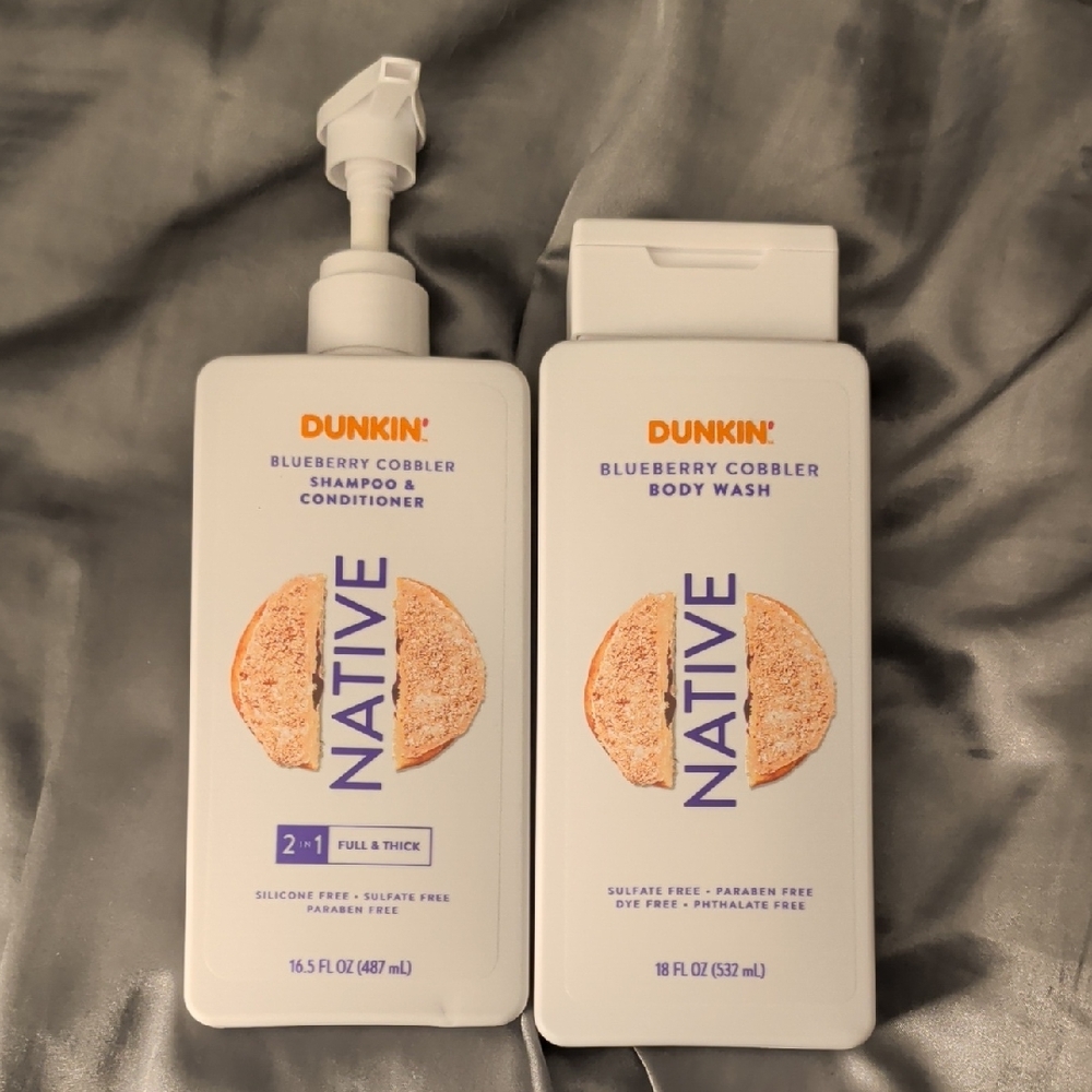 Dunkin' Blueberry Cobbler Shampoo & Body Wash Set